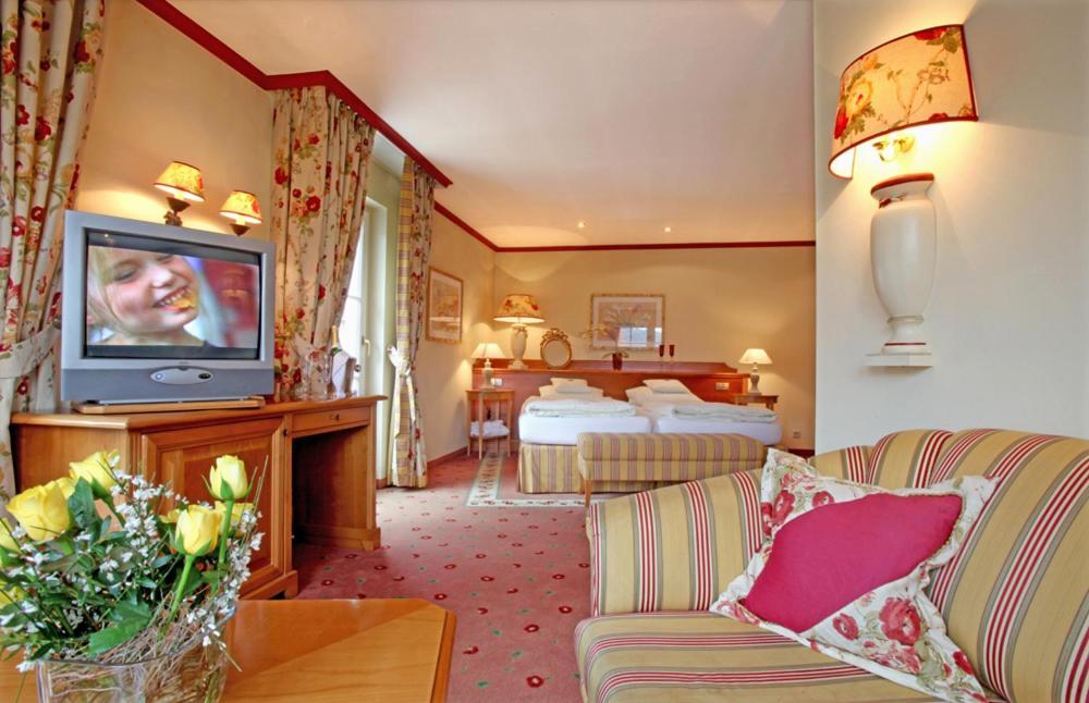 Hotel Behringer'S Traube Badenweiler Habitación foto